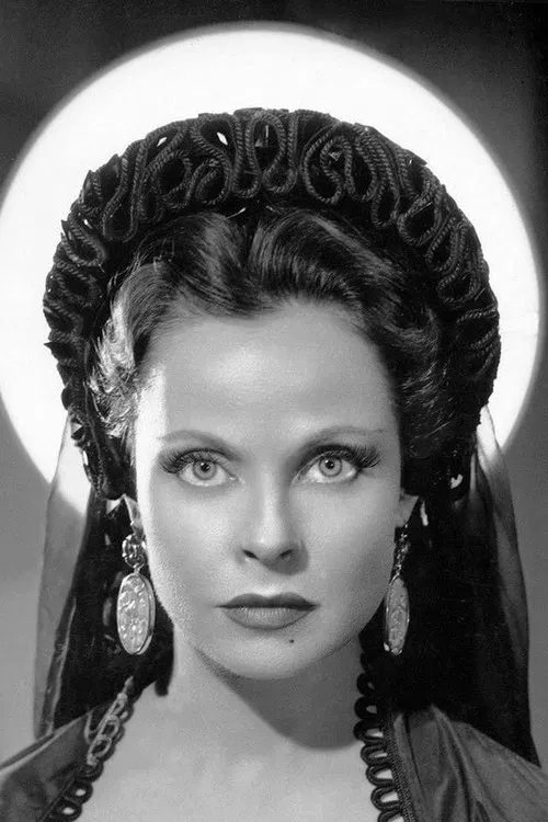 Ana María Lynch profile