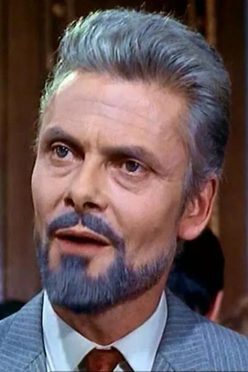 Robert Crewdson profile