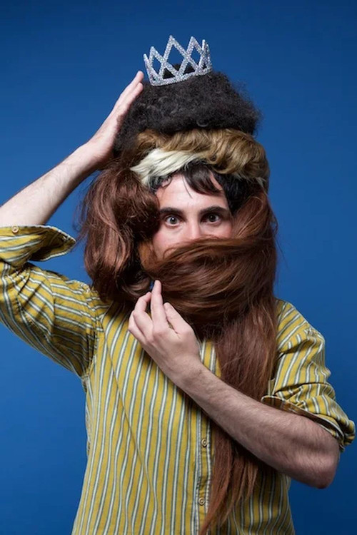 Thomas joue ses perruques poster