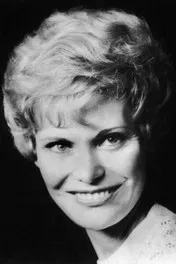 Simone Garnier profile