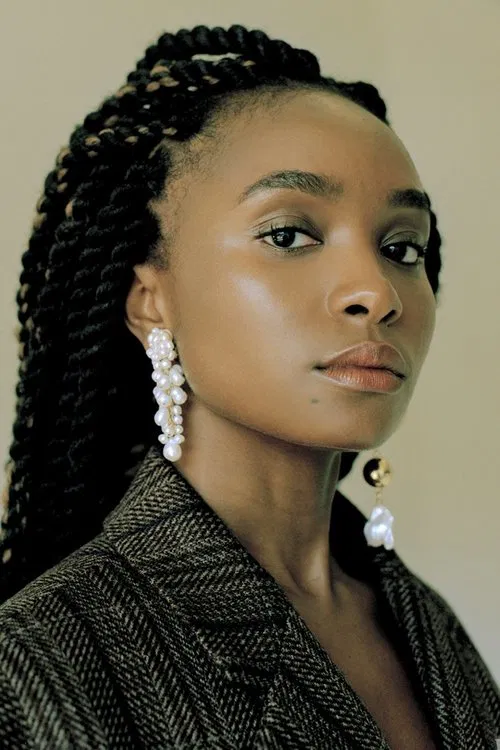 KiKi Layne profile