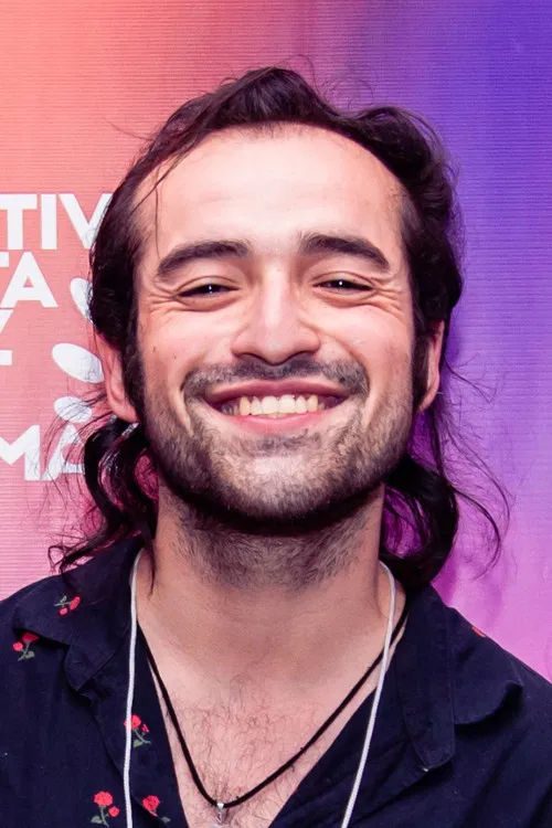 Vitz Almeida profile