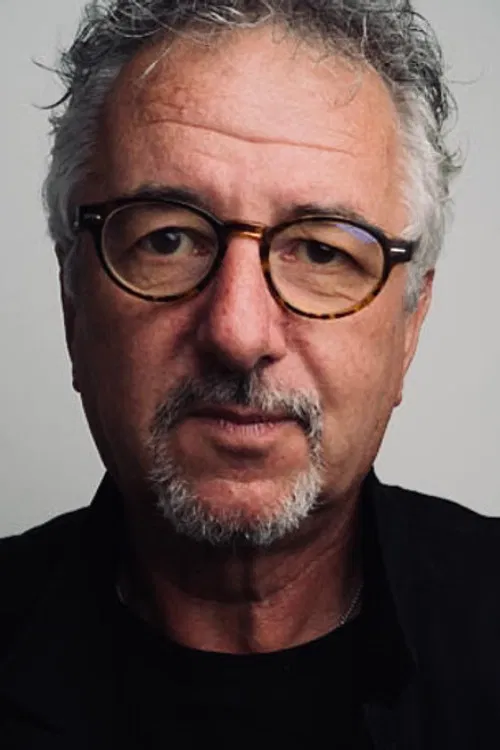 Simon Mattacks profile