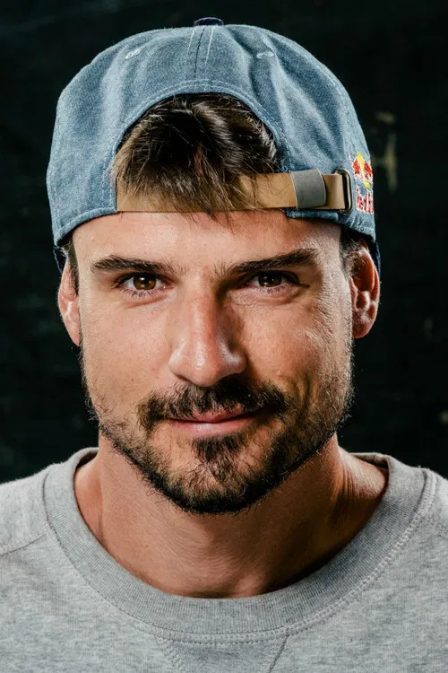 Horacio Llorens profile