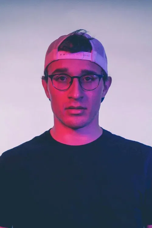 Jonathan Hebert profile