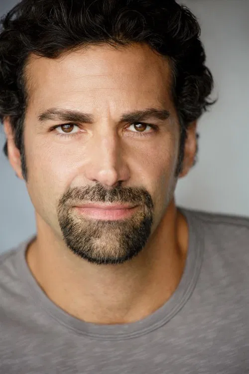 Elijah Alexander profile