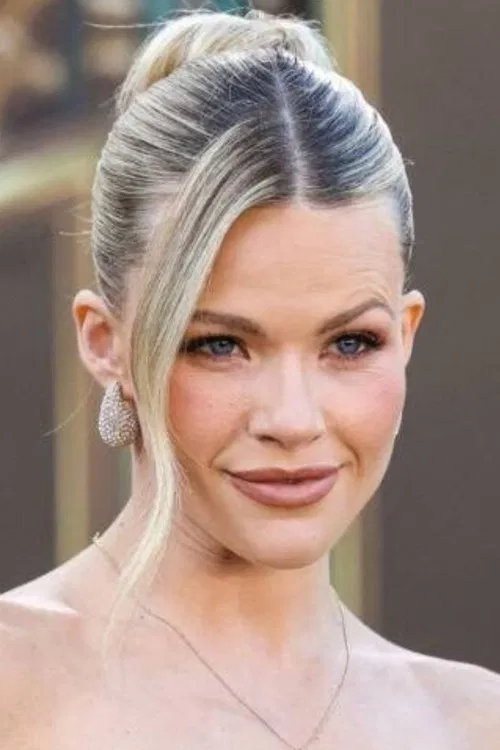 Witney Carson profile