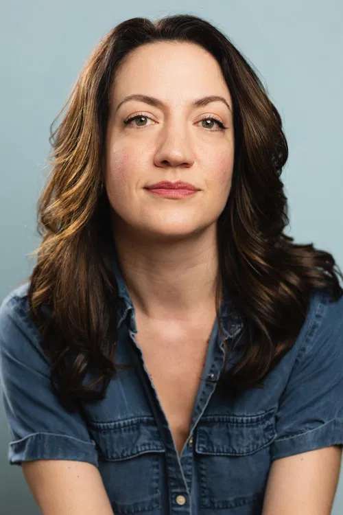 Marlowe Holden profile