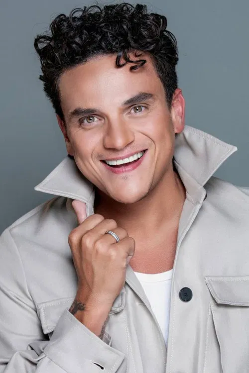 Silvestre Dangond profile