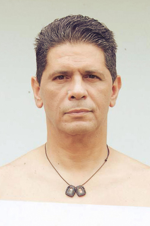 Carlos Cruz profile