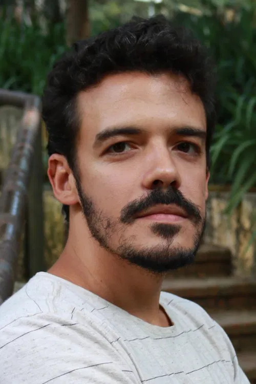 Tércio Moura profile