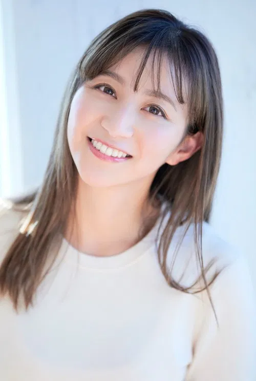 Ai Kawanaka profile