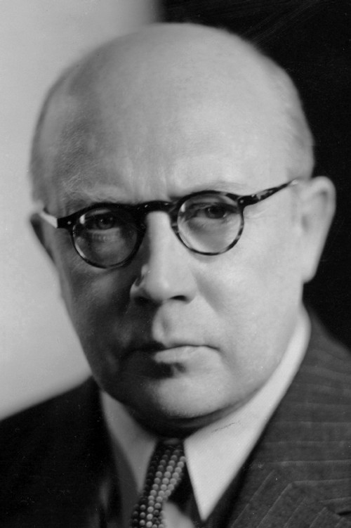 Gustaf Molander profile