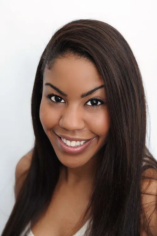 Isis Velazquez profile