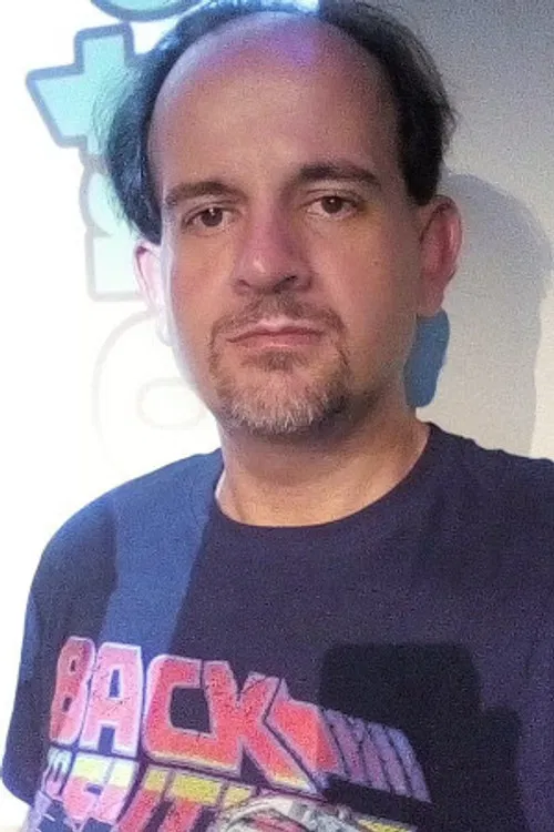 Jose Luis Mora profile