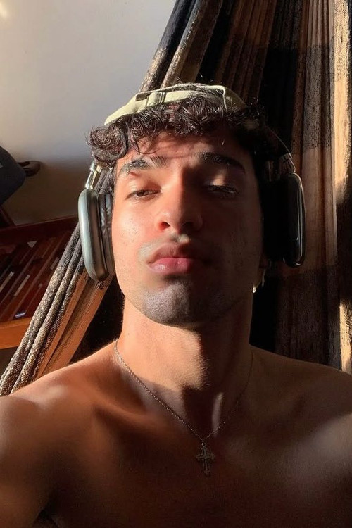 Vinnie Barreto profile