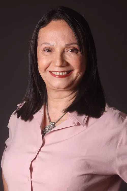 Regina Hadjedje profile