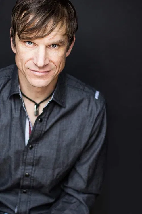 Josh Phillips profile