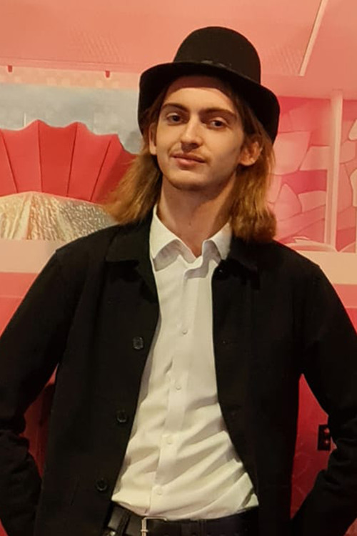 Román Murashka profile