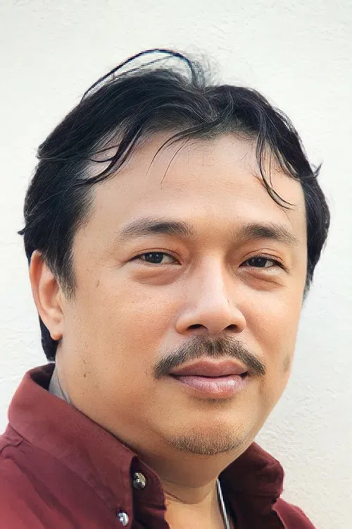 Apivich Rinthapoln profile