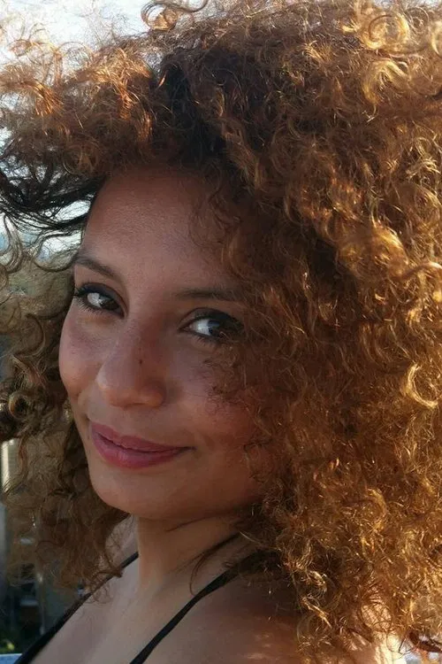 Renata Novaes profile