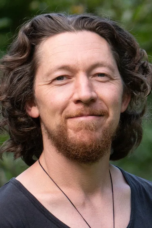 Toby Ricketts profile