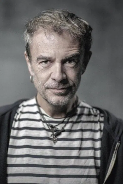 Fabrice Caro profile