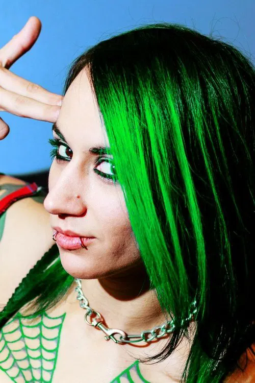 Christina Kardooni profile