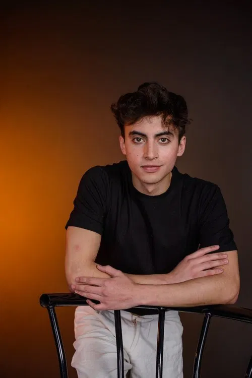 Santiago Garzozi profile