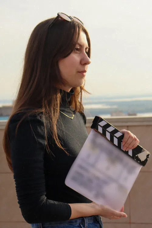 Laura Viegas profile