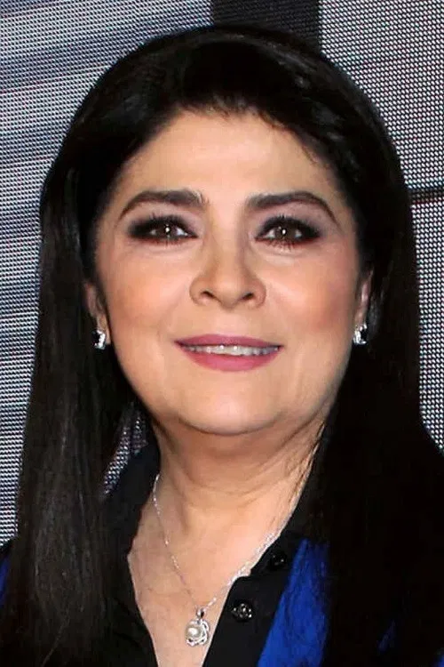 Victoria Ruffo profile