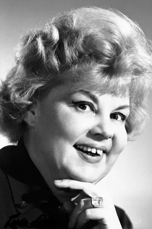 Lenke Lorán profile