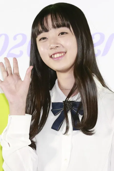 Hwang Yoo-rim profile