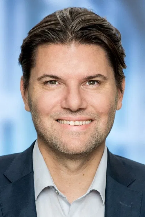 Mads Fuglede profile