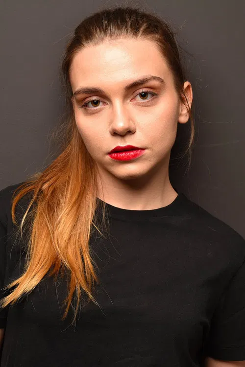 Elena de Lara profile