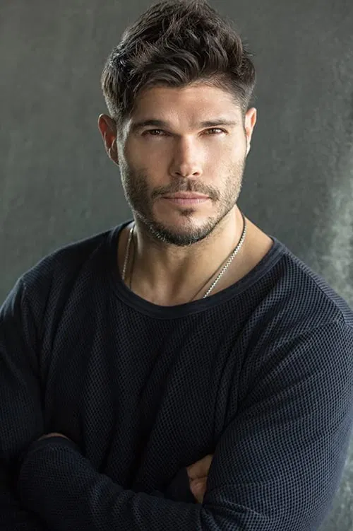 Taylor James profile