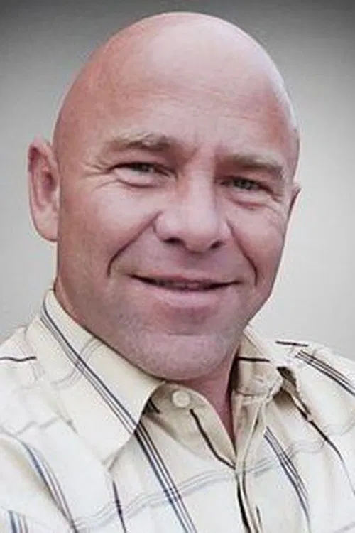 Dominic Littlewood profile