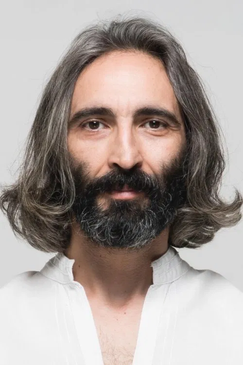 Fırat Tanış profile