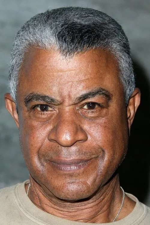 Tucker Smallwood profile