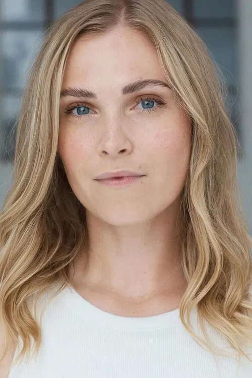 Eliza Taylor profile