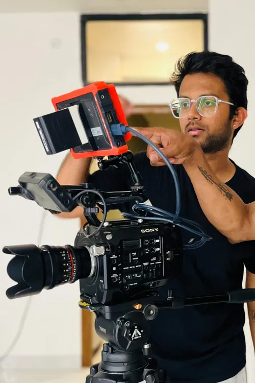 Smithel Dhudala profile