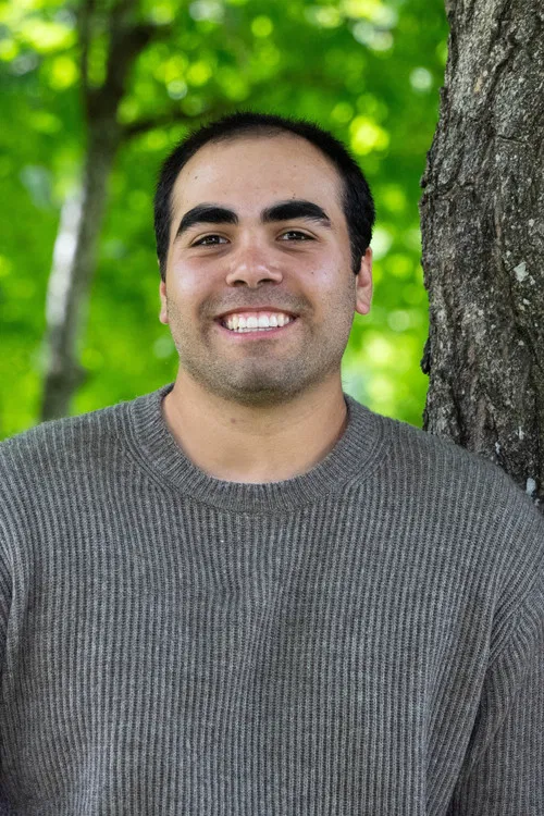 Julian Mendoza profile