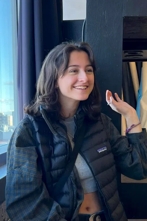 Léa Rhéaume profile