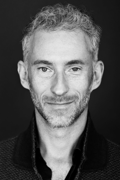 Axel Sichrovsky profile