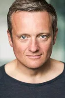 Christopher Howell profile