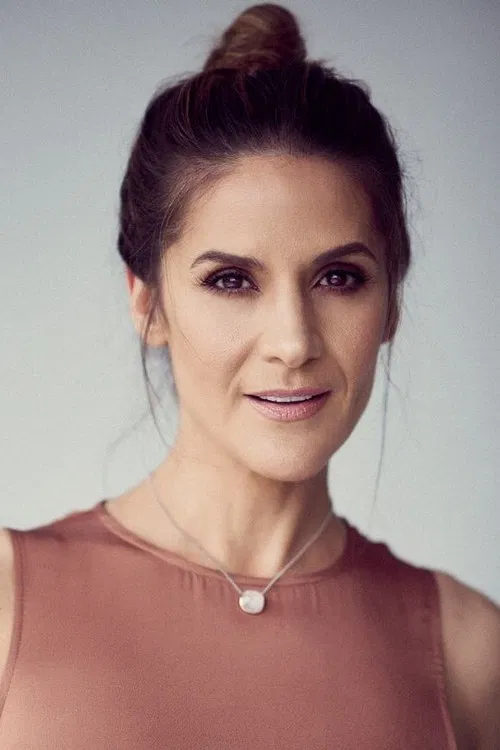 Amanda Byram profile