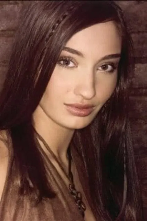 Lara Theodos profile