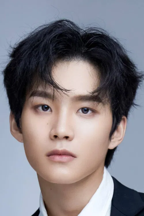 Zhou Yanchen profile