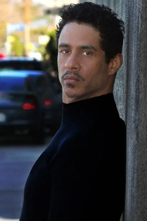 Adolfo Quinones profile