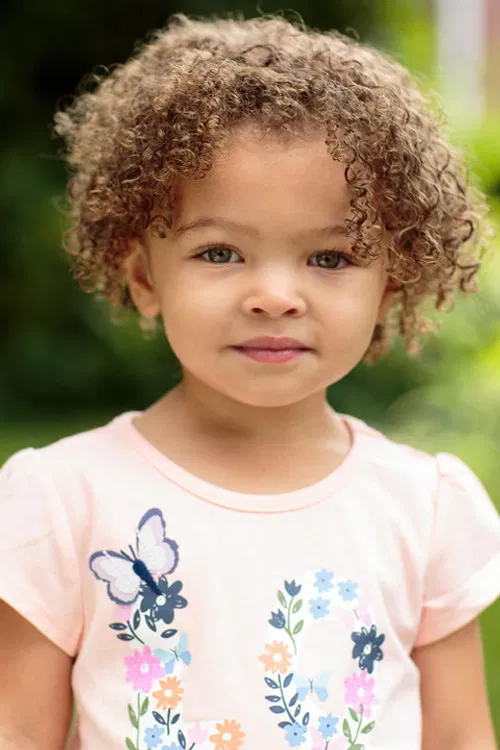 Alexandra Mary Reimer profile